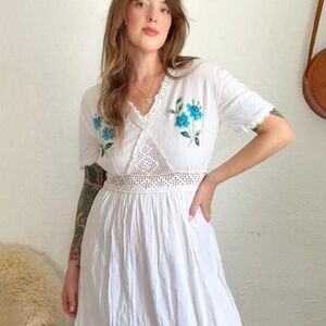 American-vintage Women's White Dress